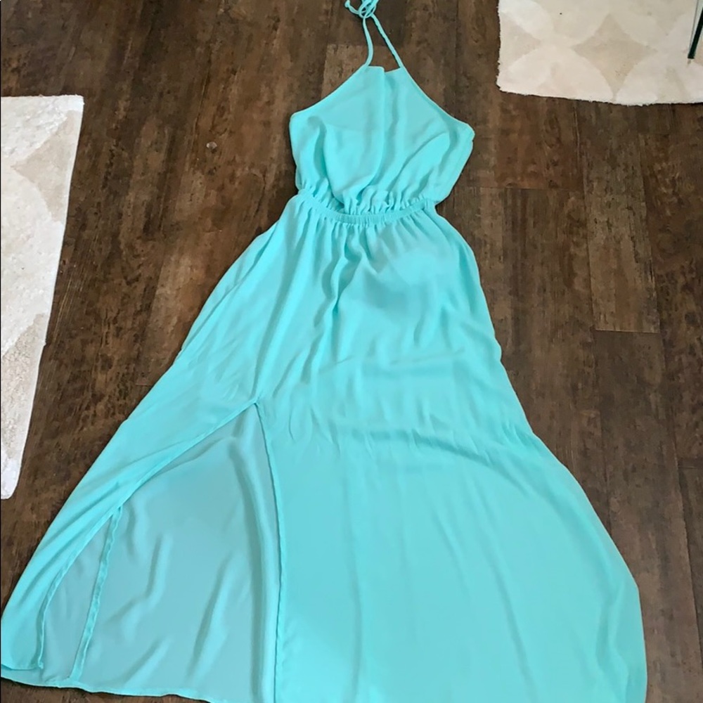 🔥🔥 Show me your Mumu bridesmaid dress.